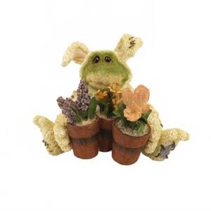 Enesco 2.75" Jeremiah Jelly Bean Pondhopper Frog Wee Folkstone Bunny